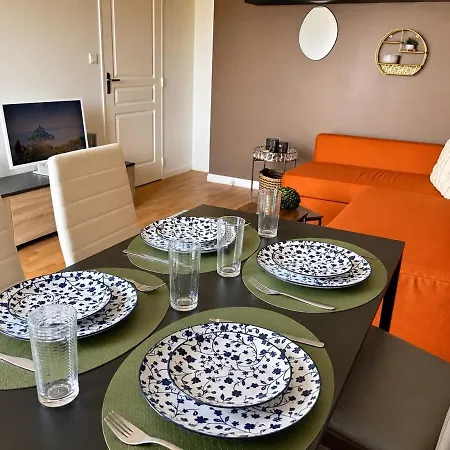 Le Cocon Du Mont- Proximite- Spacieux Apartman